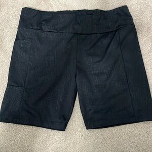 No boundaries black bike shorts size XXL